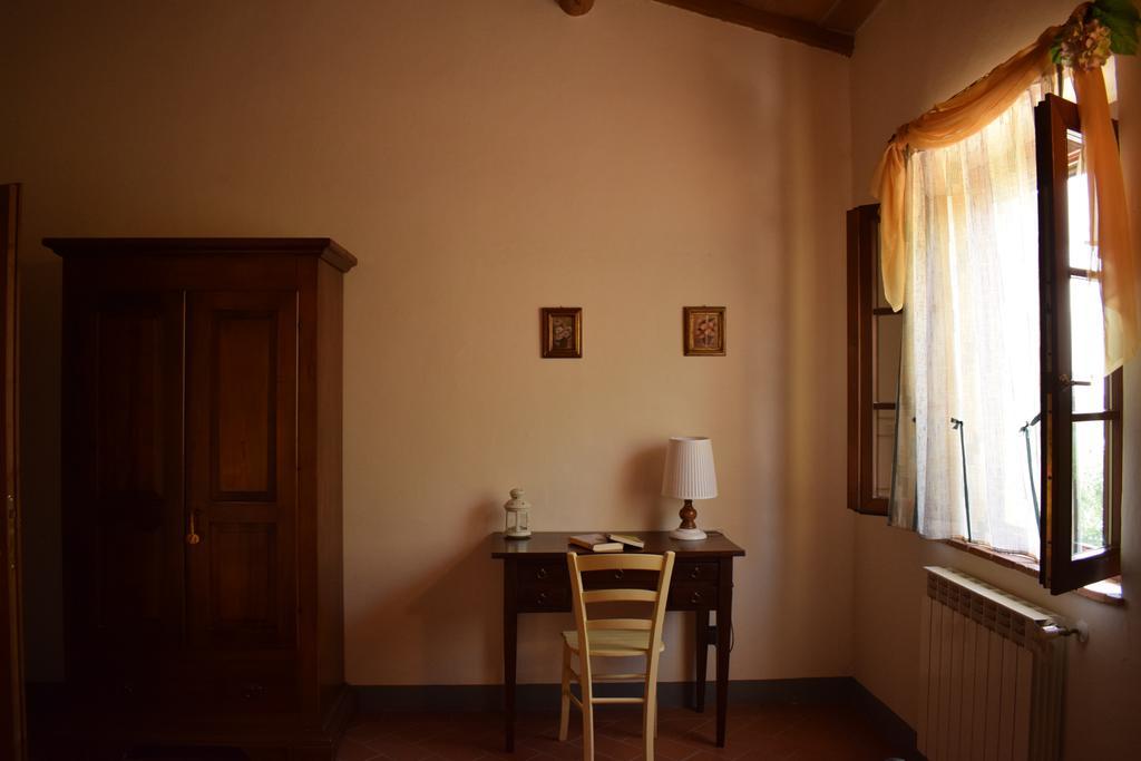 Agriturismo Luggiano Vinci Camera foto